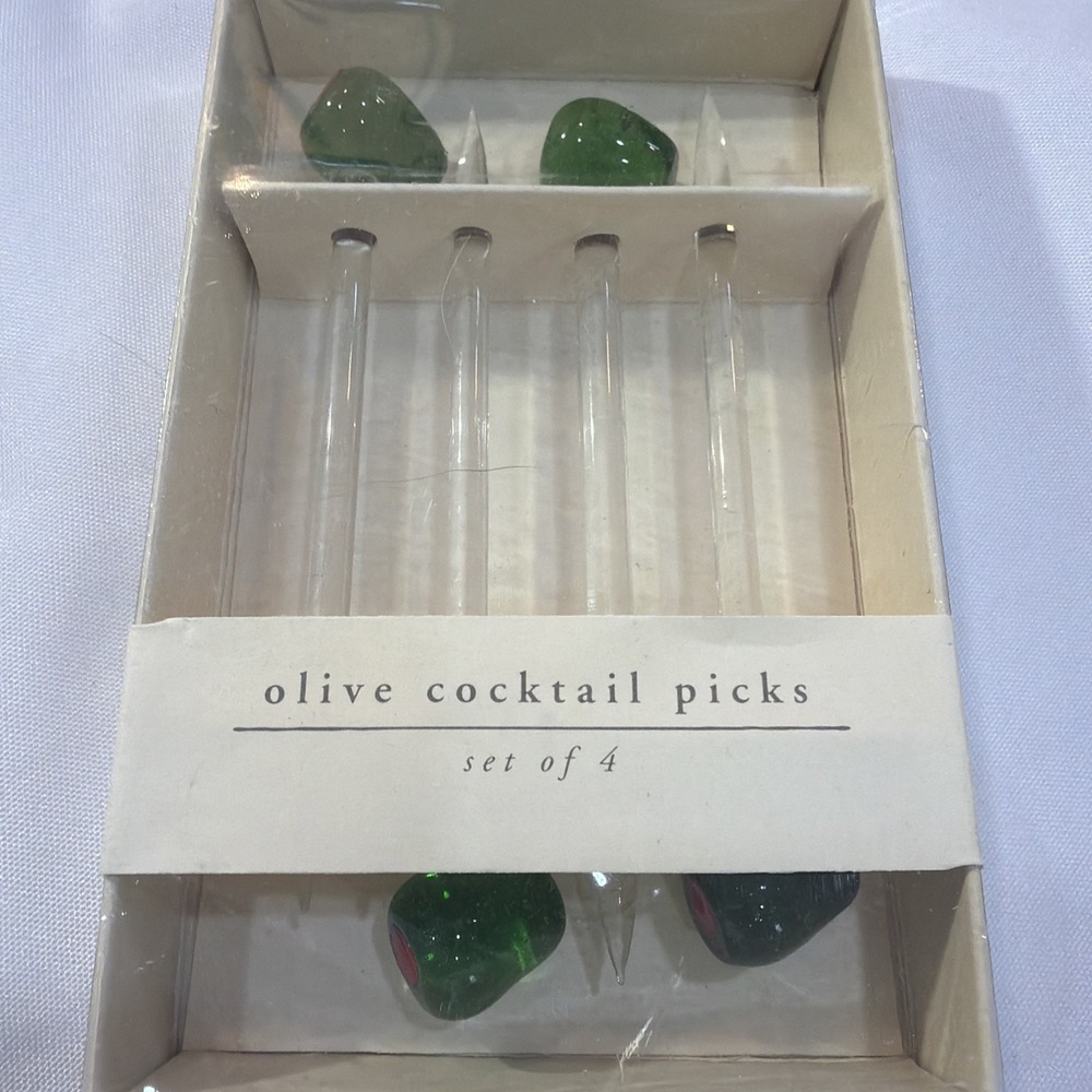 Vintage Pier 1 Set of‎ 4 Glass Olive Picks/Stirrers in Original Box New 24 - Picture 3 of 4